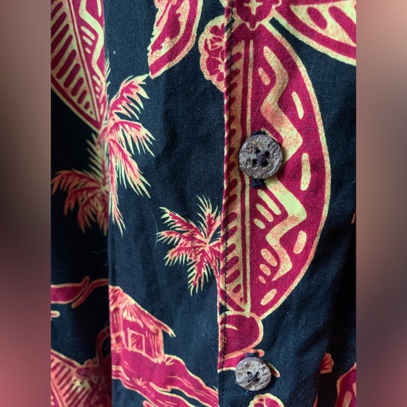 USC Heritage College Hawaiian Shirt - Picture 6 of 8